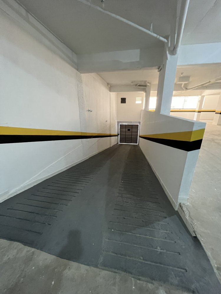 Rampa de acesso a Garagem